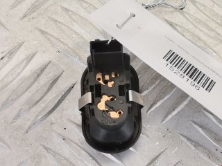 Кнопка стеклоподъемника, ориг. номер 90561388, 13363100, Opel Zafira 1999-2003