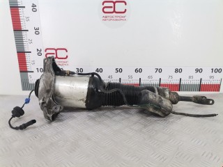 Стойка передняя правая, ориг. номер 3D0616040N, Volkswagen Phaeton 2002-2007