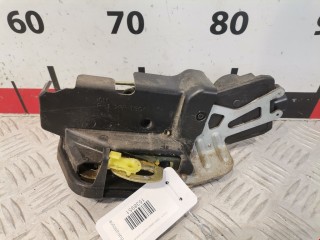 Замок двери задней правой, ориг. номер 8142026000, Hyundai Santa Fe 2000-2004