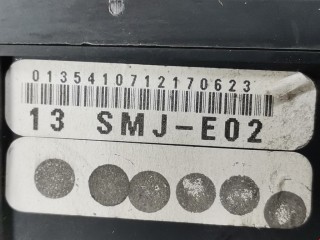 Блок предохранителей, ориг. номер 38250-SMJ-E02, 13SMJE02, Honda Civic 2005-2008
