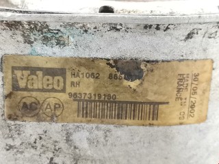 Теплообменник масляного фильтра, ориг. номер 1103N1, 9637319180, Citroen C8 2002-2008