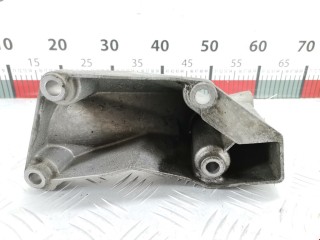 Кронштейн двигателя, ориг. номер 8D0199307P, 8D0199305A, Audi A4 1994-1999