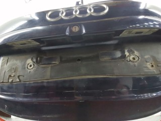 Крышка багажника (дверь 3-5), ориг. номер 8L0827023, Audi A3 1996-2000