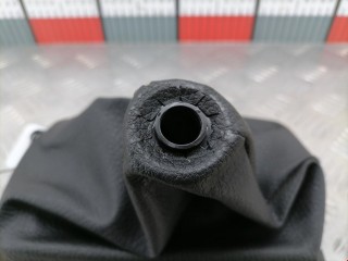Чехол рычага КПП, ориг. номер GJ6A64334, Mazda 6 2002-2005