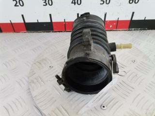 Патрубок воздушного фильтра, ориг. номер L813132212, L81313221A, Mazda 6 2002-2005