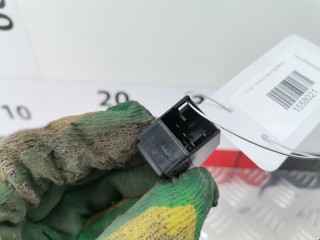 Кнопка стеклоподъемника, ориг. номер 1J0959855, 3B0959855B, Volkswagen Passat 2000-2005