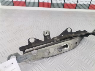 Петля капота правая, ориг. номер 8652587, Volvo S80 1998-2003