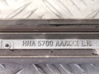 Молдинг двери задней левой, ориг. номер HNA5709AAXXX, HNA5709AA, Jaguar XJ 1997-2003