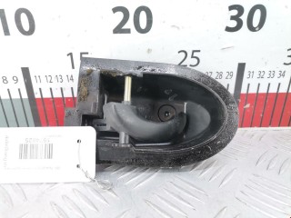 Ручка внутренняя задняя левая Ford Fiesta 1999-2002