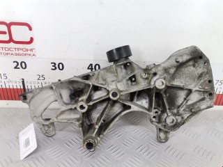 Кронштейн генератора Renault Scenic 1999-2003