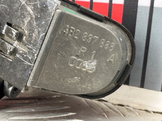 Ручка двери наружная задняя правая, ориг. номер 4B0839208, Audi A6 1994-1997