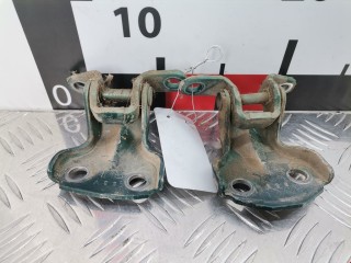 Петля двери, ориг. номер 60479FA011, Subaru Forester 1997-2000