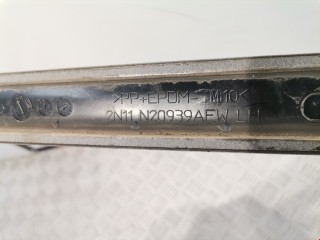 Молдинг двери передней левой, ориг. номер 1211122, 2N11N20939AEW, Ford Fusion 2002-2005