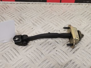 Ограничитель открывания двери передней, ориг. номер XS4AA23500BA, Ford Focus 2001-2005