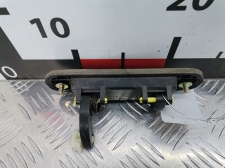 Ручка крышки багажника, ориг. номер LC6262410B, Mazda MPV 1999-2003