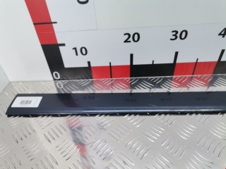 Молдинг двери передней левой, ориг. номер 13137824, 13137772, Opel Zafira 2005-2008