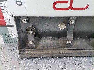 Молдинг двери задней правой, Land Rover Range Rover Sport 2005-2009