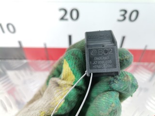 Кнопка стеклоподъемника, ориг. номер 1J0959855, 3B0959855B, Volkswagen Passat 2000-2005