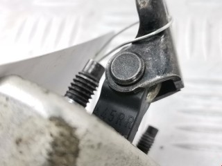 Ограничитель открывания двери, ориг. номер 6863005050, Toyota Avensis 2008-2011
