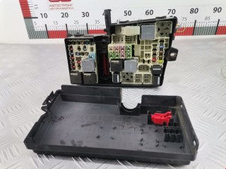 Блок реле, ориг. номер 1793284, AV6T14A067AD, Ford Focus 2011-2015