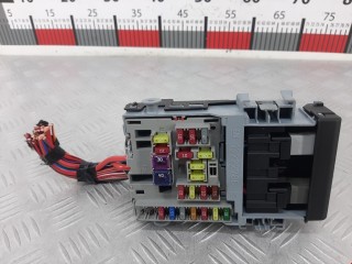 Блок предохранителей, ориг. номер 13222786, Opel Zafira 2011-2016