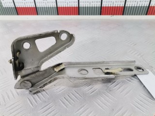 Петля капота правая Audi Q7 2005-2009