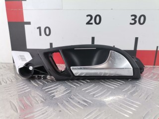 Ручка внутренняя задняя правая Audi Q7 2005-2009
