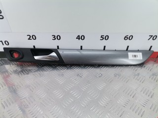 Ручка внутренняя задняя правая Volkswagen Passat 2011-2015