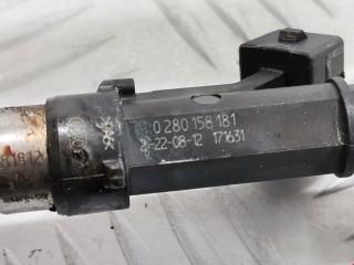 Форсунка, ориг. номер 0280158181, 24420543, Opel Astra 2006-2014