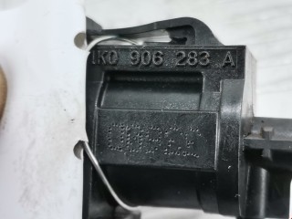 Клапан воздушный, ориг. номер 1K0906283A, Volkswagen Jetta 2010-2014