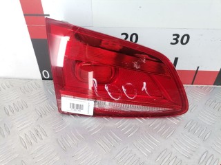 Фонарь крышки багажника левый Volkswagen Passat 2011-2015