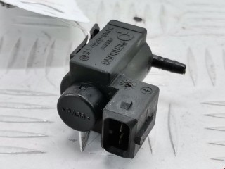 Клапан воздушный, ориг. номер 72234100, 11747810831, BMW 3 E90/E91/E92/E93 2004-2008