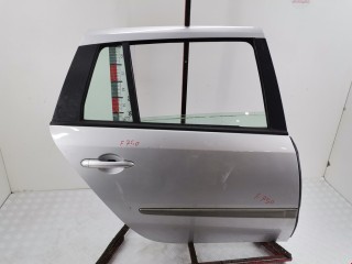 Дверь задняя правая Renault Laguna 2005-2007