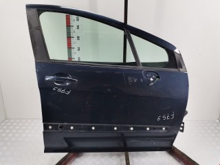 Дверь передняя правая Peugeot 308 2007-2011