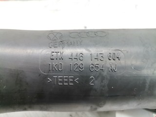Патрубок воздушного фильтра, ориг. номер 1K0129654AJ, Volkswagen Passat 2005-2010