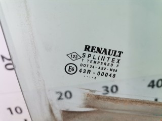 Стекло двери передней правой, ориг. номер 7700828328, Renault Scenic 1999-2003