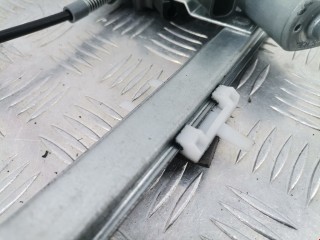 Стеклоподъемник передний правый, ориг. номер 51764549, Fiat Punto 1993-1999