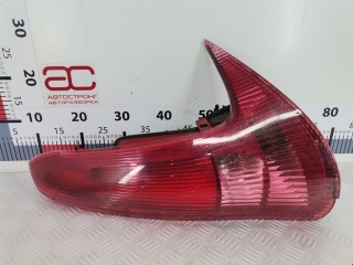 Фонарь задний правый Peugeot 206 2002-2009