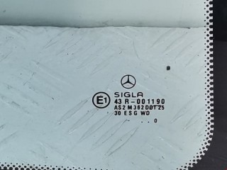 Стекло кузовное боковое правое, ориг. номер A2086700612, Mercedes CLK W208 1997-2000