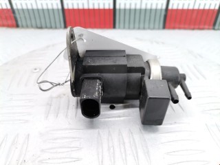 Клапан воздушный, ориг. номер 057906630A, Audi A8 2002-2005