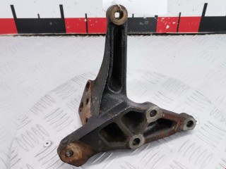 Кронштейн двигателя, ориг. номер 1231522070, 1231522030, Toyota Corolla 2002-2007