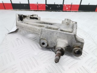 Кронштейн двигателя, ориг. номер 11231AU400, Nissan X-Trail 2000-2004
