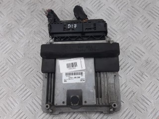 Блок управления двигателем Audi A4 2000-2006