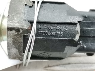 Датчик детонации, ориг. номер 8200680689, Renault Clio 2003-2013