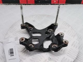 Кронштейн компрессора кондиционера, ориг. номер 1250236031, Lexus GS 2015-2020