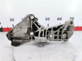 Кронштейн генератора, ориг. номер 8200669494, Renault Megane 2006-2009