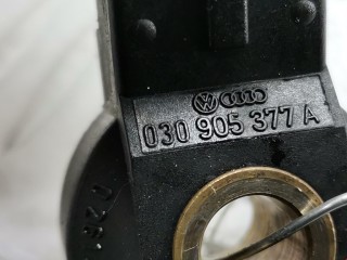 Датчик детонации, ориг. номер 030905377A, 0261231045, Volkswagen Golf 1991-2000