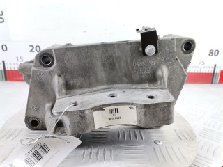Кронштейн двигателя Opel Corsa 2003-2006