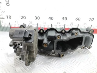 Коллектор впускной Audi A4 2000-2006