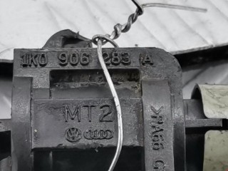 Клапан воздушный, ориг. номер 1K0906283A, Volkswagen Passat 2005-2010